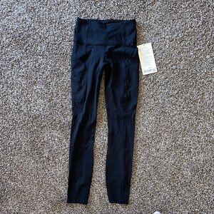 Fast and Free 25” black leggings